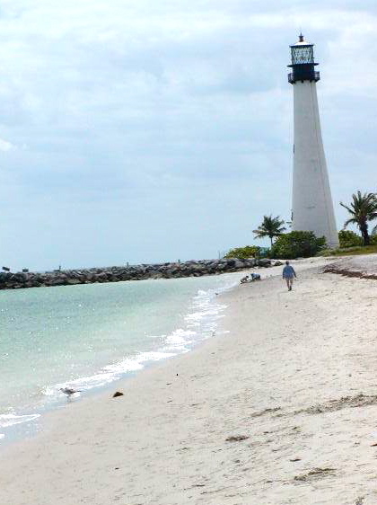 The historic lighthouse at Bill Baggs State Park Key Biscayne (Photo by Rachel Janosec).