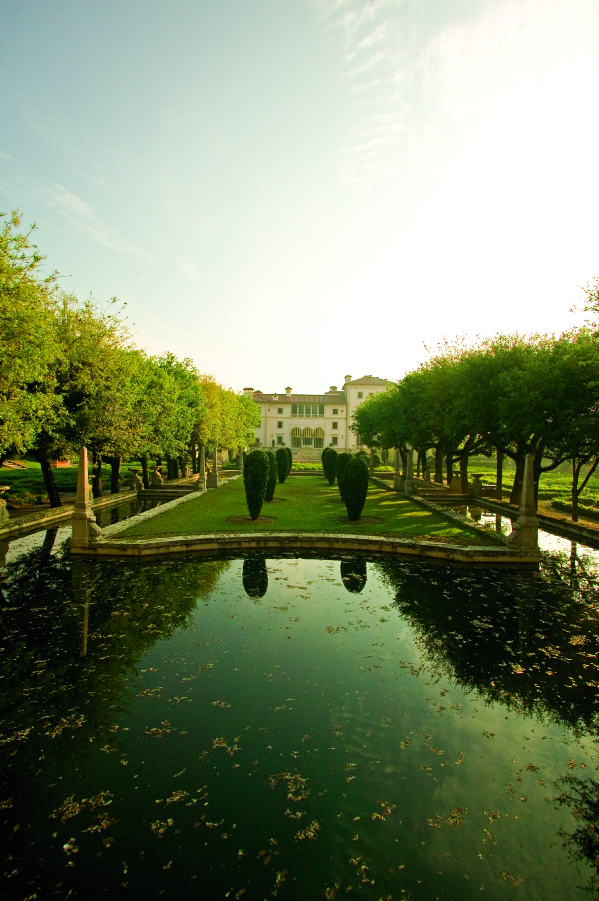 The gardens at Vizcaya (Photo © and courtesy of Bill Sumner for Vizcaya Museum and Gardens).